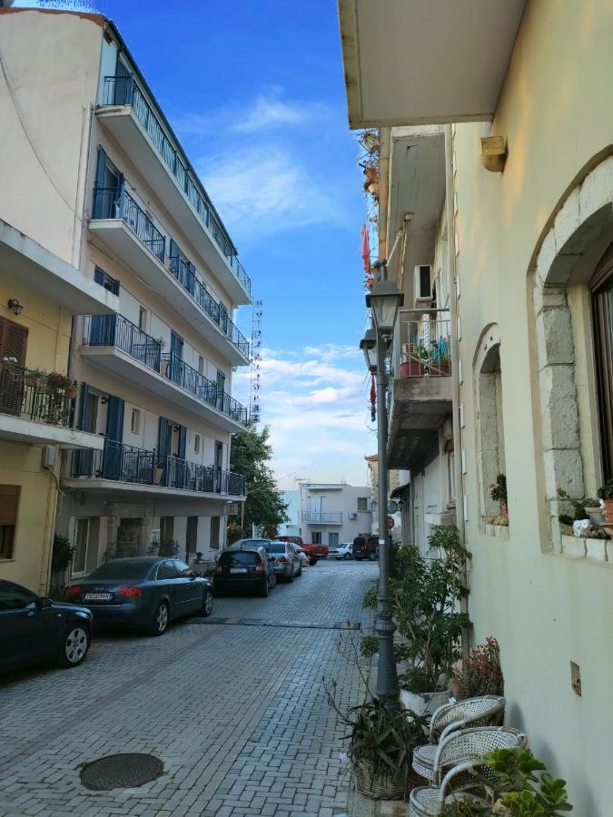 Hotel Διεθνές ザハロ エクステリア 写真