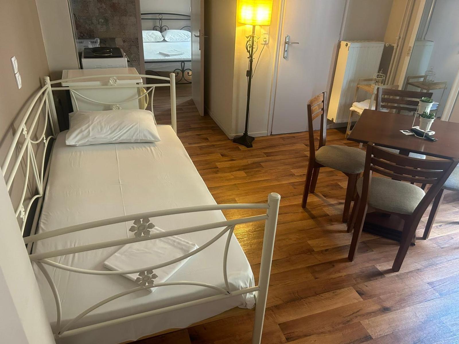 Hotel Διεθνές ザハロ エクステリア 写真