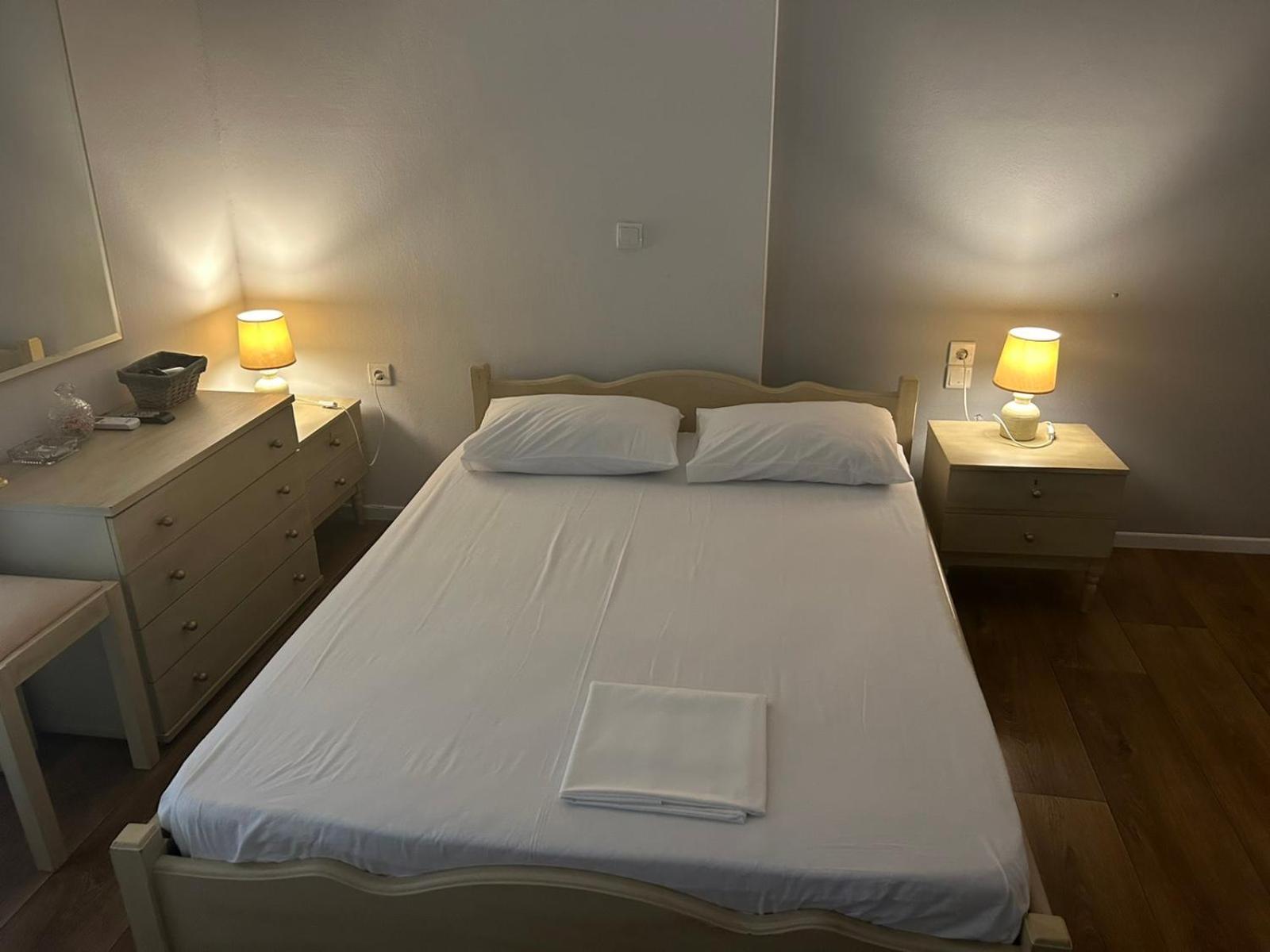 Hotel Διεθνές ザハロ エクステリア 写真