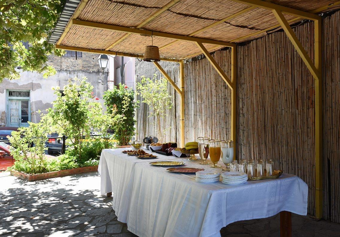 Hotel Διεθνές ザハロ エクステリア 写真